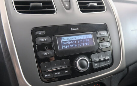 Renault Sandero II рестайлинг, 2018 год, 899 000 рублей, 16 фотография