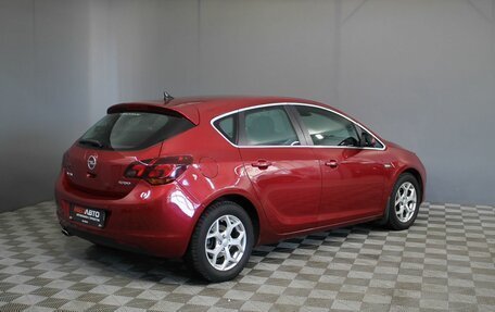 Opel Astra J, 2011 год, 590 000 рублей, 5 фотография