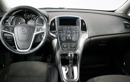 Opel Astra J, 2011 год, 590 000 рублей, 11 фотография