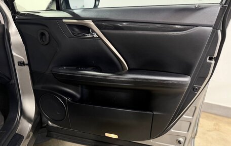 Lexus RX IV рестайлинг, 2020 год, 4 690 000 рублей, 27 фотография