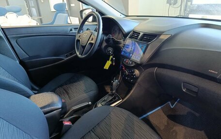 Hyundai Solaris II рестайлинг, 2015 год, 890 000 рублей, 8 фотография