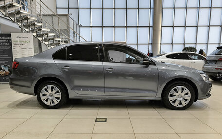 Volkswagen Jetta VI, 2018 год, 1 450 000 рублей, 4 фотография