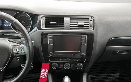 Volkswagen Jetta VI, 2018 год, 1 450 000 рублей, 15 фотография