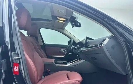 BMW 3 серия, 2023 год, 3 780 000 рублей, 10 фотография