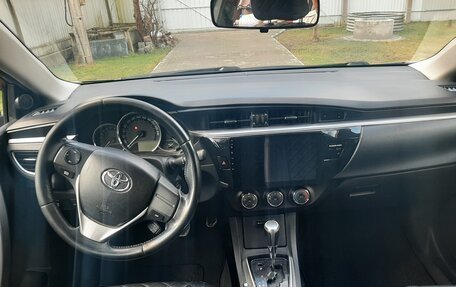 Toyota Corolla, 2013 год, 1 180 000 рублей, 6 фотография