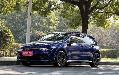 Volkswagen Golf VIII, 2023 год, 2 190 000 рублей, 1 фотография