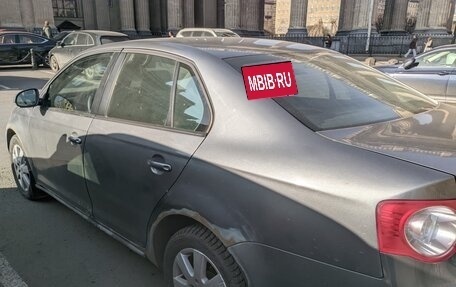 Volkswagen Jetta VI, 2009 год, 350 000 рублей, 3 фотография