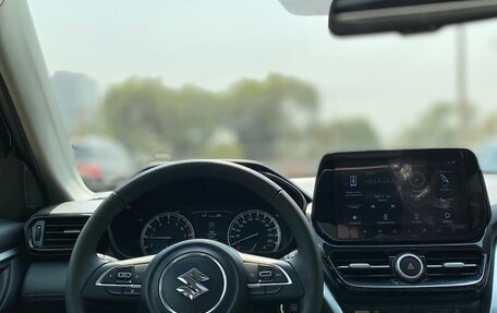 Suzuki Grand Vitara, 2026 год, 3 150 000 рублей, 2 фотография