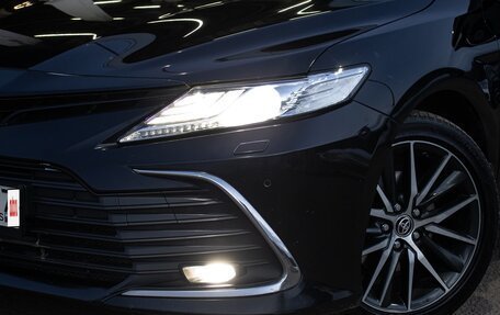 Toyota Camry, 2021 год, 3 250 000 рублей, 5 фотография