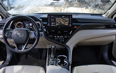 Toyota Camry, 2021 год, 3 250 000 рублей, 7 фотография