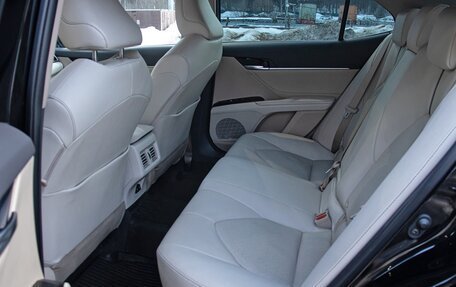 Toyota Camry, 2021 год, 3 250 000 рублей, 16 фотография