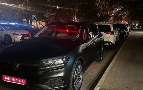 Volkswagen Touareg III, 2021 год, 5 700 000 рублей, 6 фотография