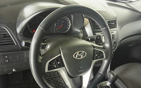 Hyundai Solaris II рестайлинг, 2014 год, 1 050 000 рублей, 12 фотография