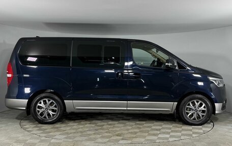 Hyundai H-1 II рестайлинг, 2021 год, 2 980 000 рублей, 6 фотография