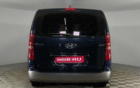 Hyundai H-1 II рестайлинг, 2021 год, 2 980 000 рублей, 3 фотография