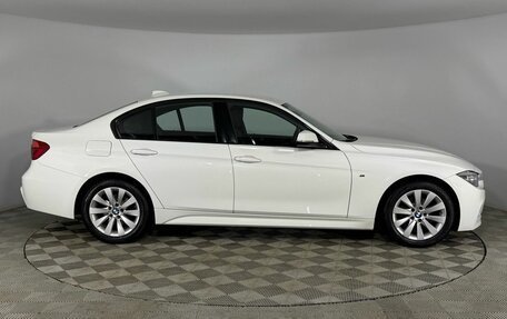 BMW 3 серия, 2017 год, 1 955 000 рублей, 6 фотография