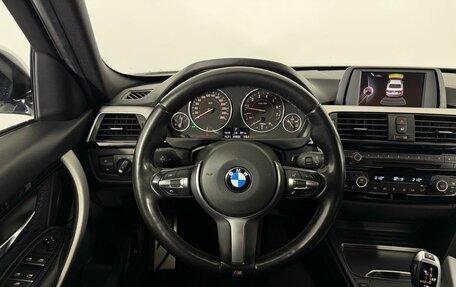 BMW 3 серия, 2017 год, 1 955 000 рублей, 13 фотография