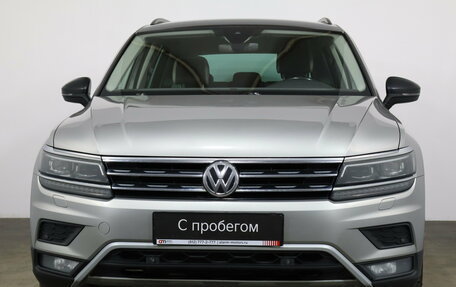 Volkswagen Tiguan II, 2020 год, 2 529 000 рублей, 2 фотография
