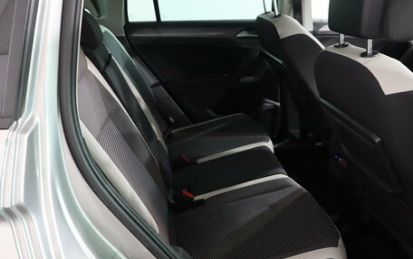 Volkswagen Tiguan II, 2020 год, 2 529 000 рублей, 15 фотография