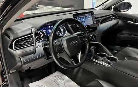 Toyota Camry, 2021 год, 2 807 000 рублей, 10 фотография