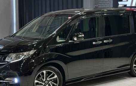 Honda Stepwgn IV, 2015 год, 1 947 000 рублей, 2 фотография