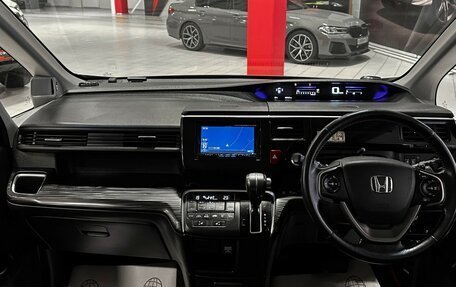 Honda Stepwgn IV, 2015 год, 1 947 000 рублей, 30 фотография