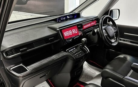 Honda Stepwgn IV, 2015 год, 1 947 000 рублей, 18 фотография