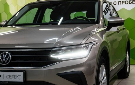 Volkswagen Tiguan II, 2021 год, 2 590 000 рублей, 10 фотография