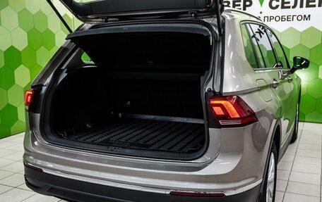 Volkswagen Tiguan II, 2021 год, 2 590 000 рублей, 20 фотография