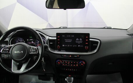 KIA cee'd III, 2022 год, 1 988 300 рублей, 10 фотография