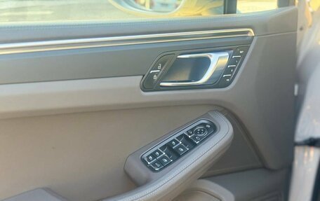 Porsche Macan I рестайлинг, 2022 год, 8 090 000 рублей, 6 фотография