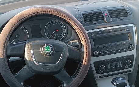 Skoda Octavia, 2011 год, 700 000 рублей, 6 фотография