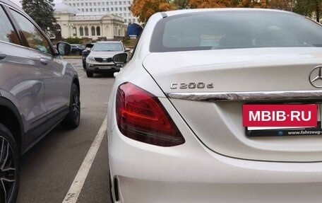 Mercedes-Benz C-Класс, 2020 год, 2 600 000 рублей, 3 фотография