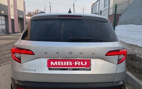 Skoda Karoq I, 2021 год, 2 220 000 рублей, 2 фотография