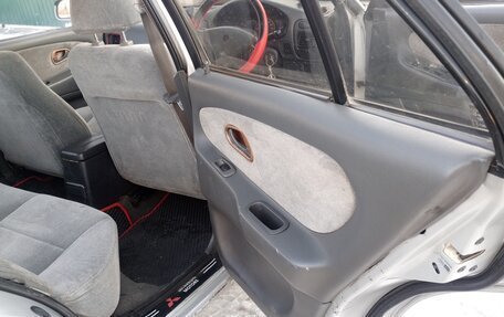 Mitsubishi Lancer VII, 1991 год, 150 000 рублей, 4 фотография