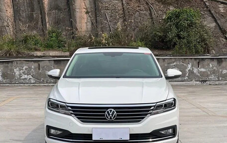 Volkswagen Lavida, 2022 год, 1 550 000 рублей, 2 фотография