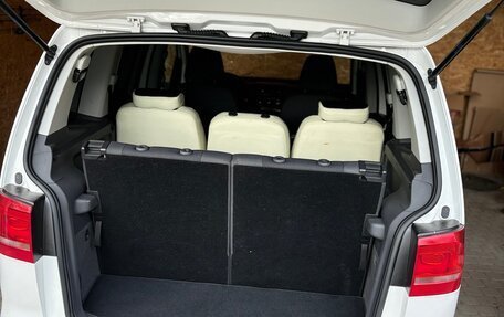 Volkswagen Touran III, 2013 год, 1 520 000 рублей, 13 фотография