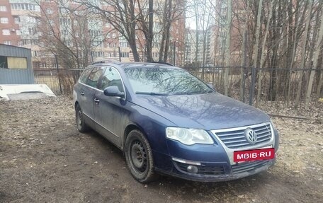 Volkswagen Passat B6, 2010 год, 550 000 рублей, 2 фотография
