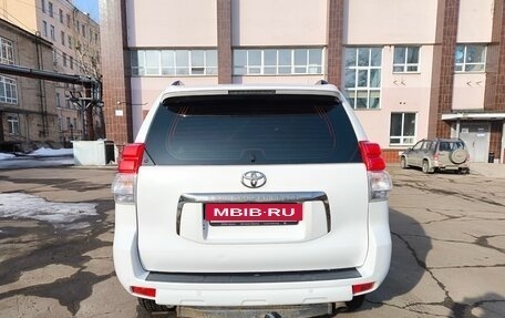 Toyota Land Cruiser Prado 150 рестайлинг 2, 2011 год, 2 800 000 рублей, 4 фотография