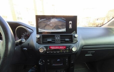 Toyota Land Cruiser Prado 150 рестайлинг 2, 2011 год, 2 800 000 рублей, 18 фотография