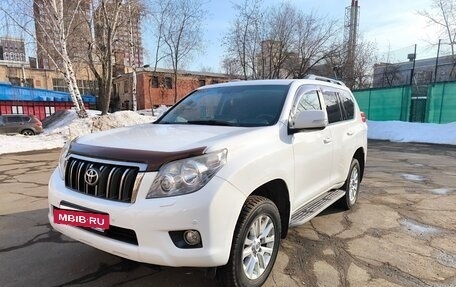 Toyota Land Cruiser Prado 150 рестайлинг 2, 2011 год, 2 800 000 рублей, 7 фотография