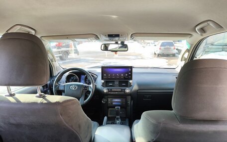 Toyota Land Cruiser Prado 150 рестайлинг 2, 2011 год, 2 800 000 рублей, 22 фотография