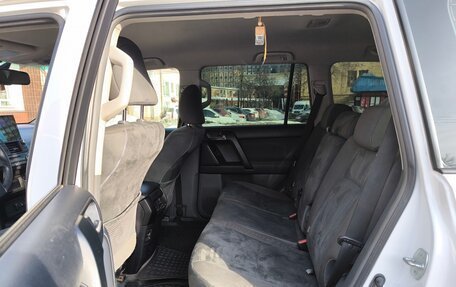 Toyota Land Cruiser Prado 150 рестайлинг 2, 2011 год, 2 800 000 рублей, 25 фотография