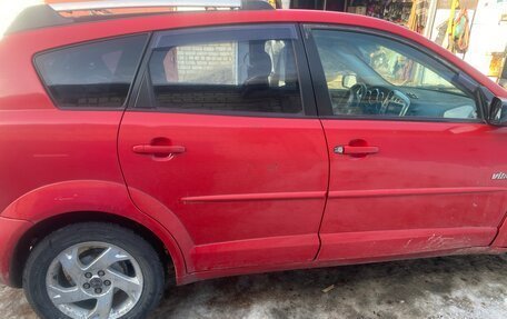 Pontiac Vibe II, 2002 год, 300 000 рублей, 2 фотография