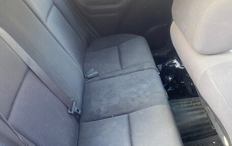 Pontiac Vibe II, 2002 год, 300 000 рублей, 8 фотография