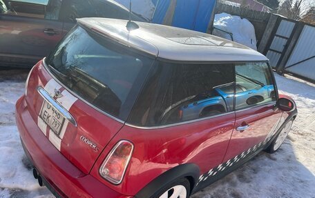 MINI Hatch, 2004 год, 999 000 рублей, 5 фотография