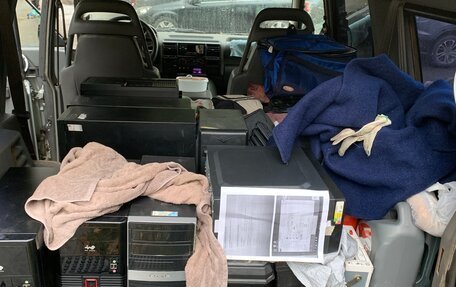 Land Rover Discovery III, 1998 год, 330 000 рублей, 28 фотография