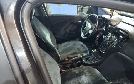 Opel Astra J, 2012 год, 530 000 рублей, 4 фотография