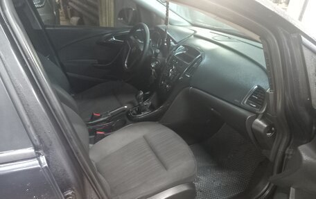 Opel Astra J, 2012 год, 530 000 рублей, 2 фотография