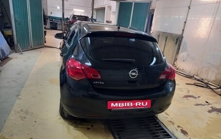 Opel Astra J, 2012 год, 530 000 рублей, 5 фотография